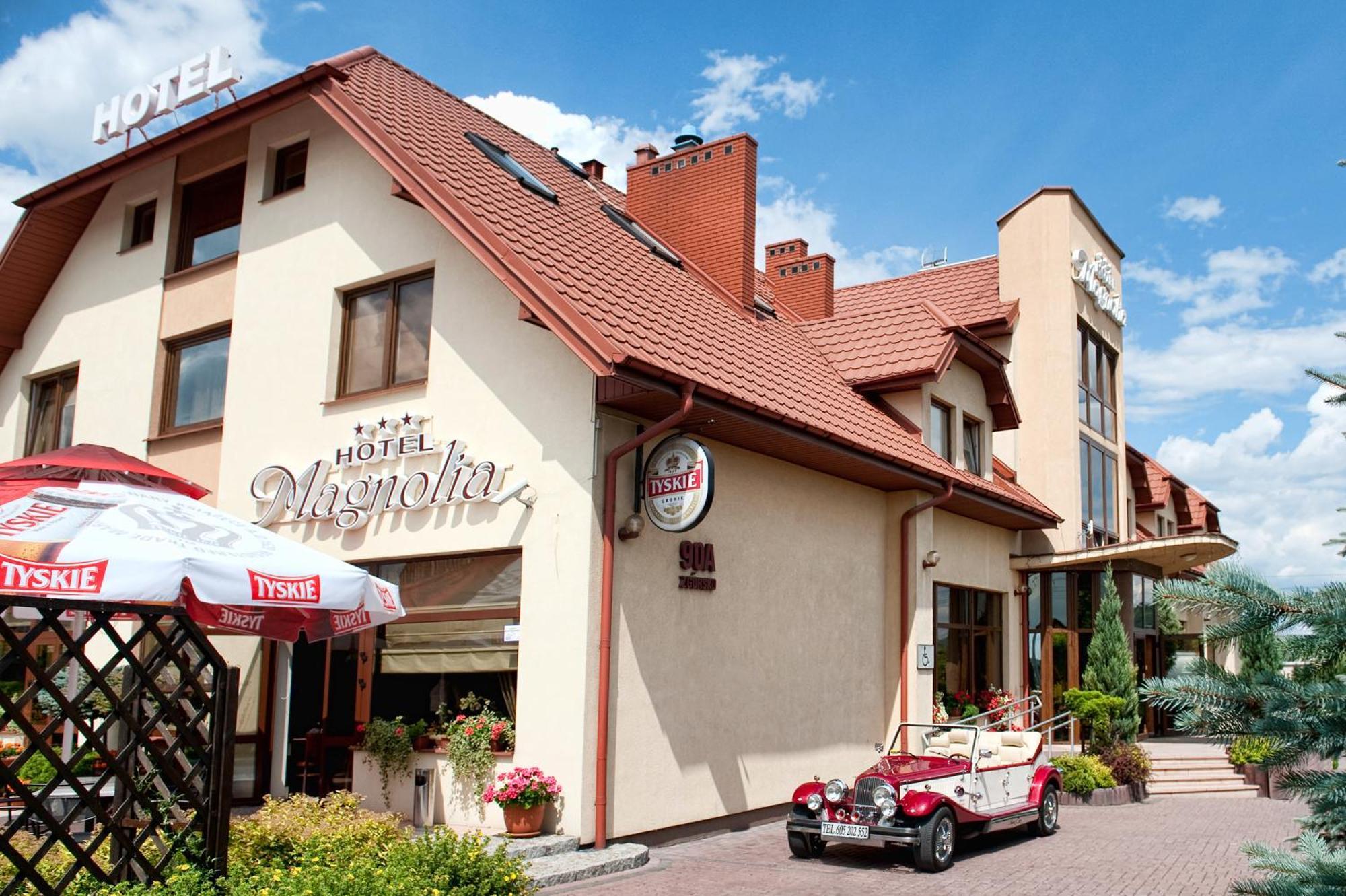Hotel Magnolia Sitkowka-Nowiny Экстерьер фото