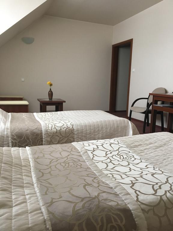 Hotel Magnolia Sitkowka-Nowiny Экстерьер фото