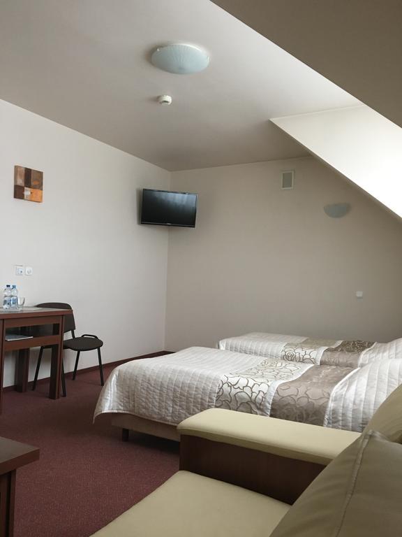 Hotel Magnolia Sitkowka-Nowiny Экстерьер фото